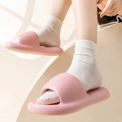 New Summer Soft Sole Eva Home Slippers Women Indoor Mute Non Slip Bathroom Slides Woman Lightweight Beach Flip Flops Flat Sandal