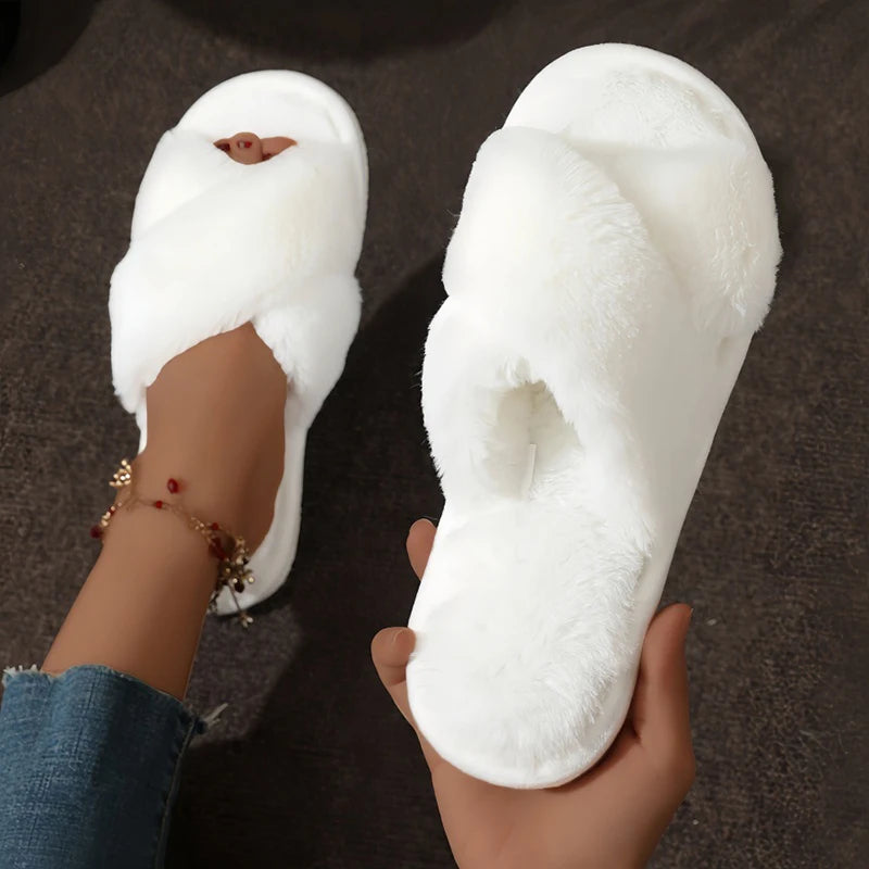 Venna Plush Slippers